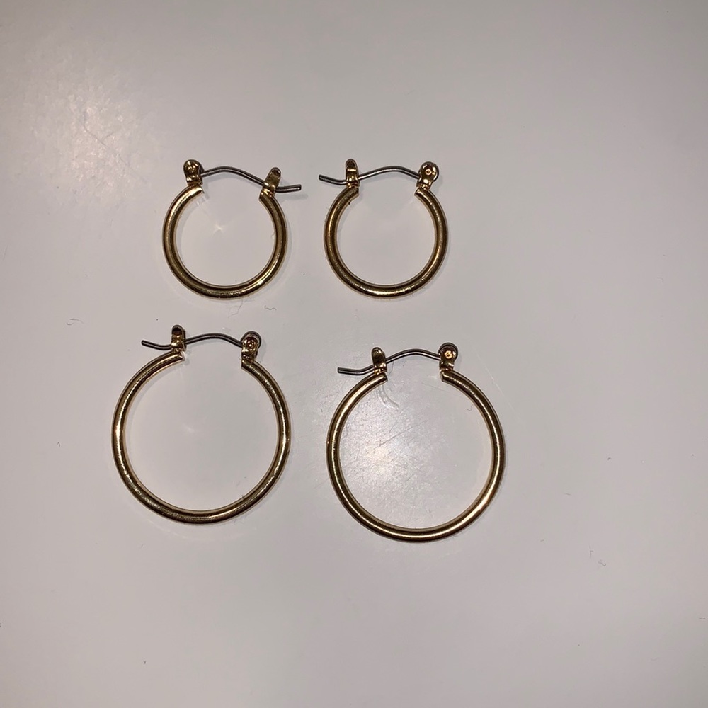2 pairs of gold hoops (one small one medium)